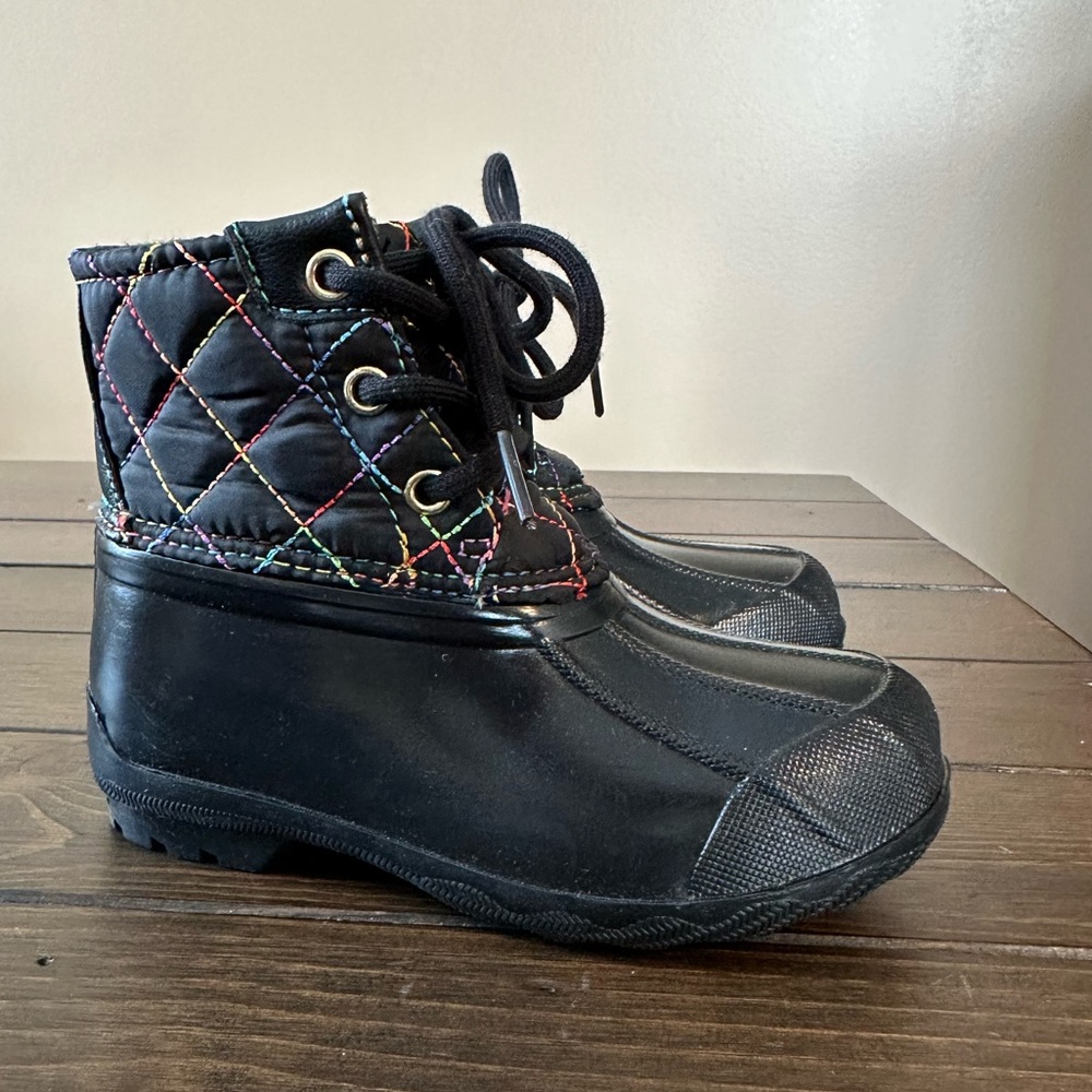 Sperry Toddler Size 8 Black & Rainbow Stitching Duck Boots
